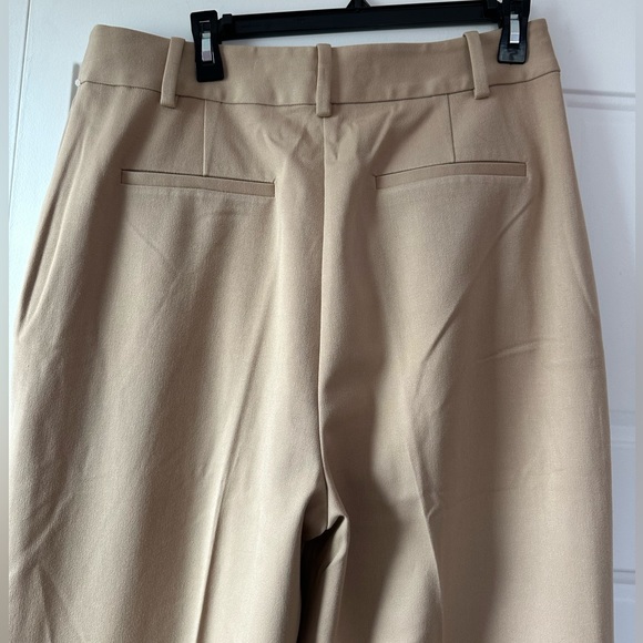 New favorite daughter the favorite pant in beige 14 - Picture 10 of 12